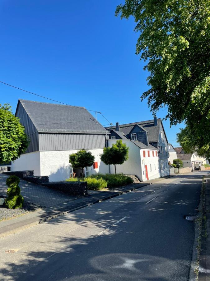 Landhaus Am Rheinsteig & Loreley Lykershausen Exterior photo